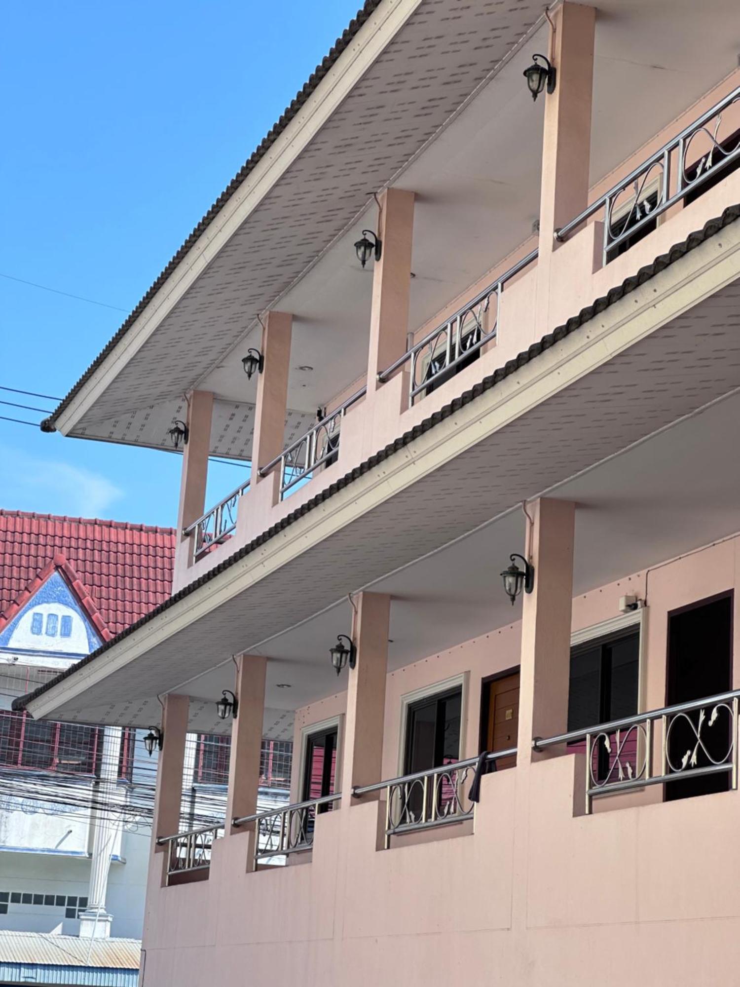 Phurafah Place Hotel โรงแรมภูระฟ้า เพลส Nan Exterior foto